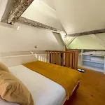 La Maison Bleue - Historic House In The Heart Of Apartmán *
