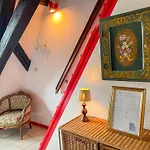La Maison Bleue - Historic House In The Heart Of Riquewihr