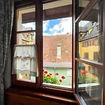 La Maison Bleue - Historic House In The Heart Of * Riquewihr