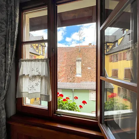 La Maison Bleue - Historic House In The Heart Of * Riquewihr