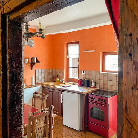 Lägenhet La Maison Bleue - Historic House In The Heart Of