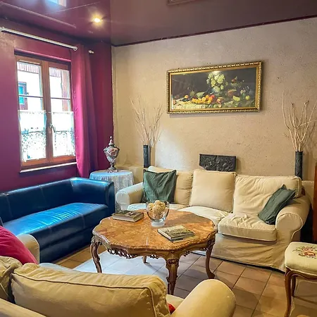 La Maison Bleue - Historic House In The Heart Of Lägenhet