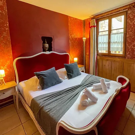 La Maison Bleue - Historic House In The Heart Of Lägenhet *