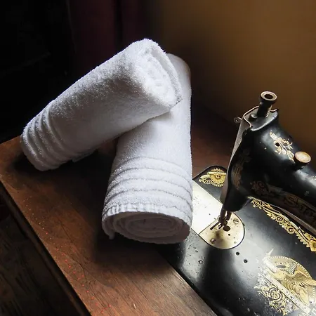 Appartement La Maison Bleue - Historic House In The Heart Of