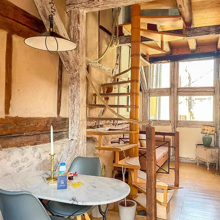 La Maison Bleue - Historic House In The Heart Of Appartement Riquewihr