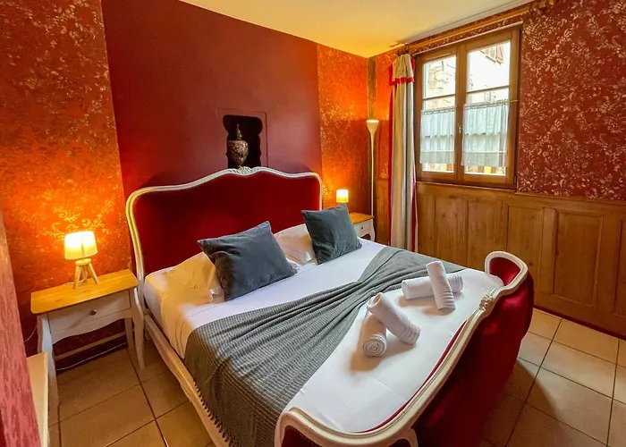 La Maison Bleue - Historic House In The Heart Of Appartement *